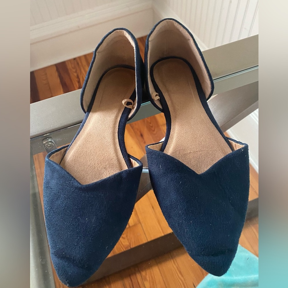 Old Navy Suede Pointed Flats (Navy Color)